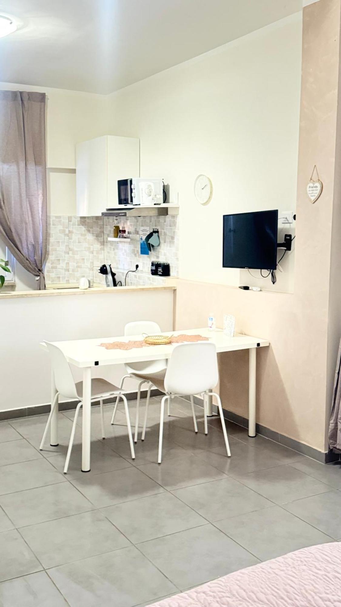 My House Gemelli Rom